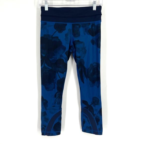 Lululemon Run Inspire Crop 22" Size 4 Jumbo Inky Floral Blue - Picture 1 of 9